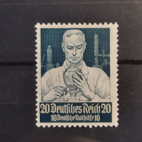 Známka Německo, Reich, 20+10 Pfg., Mi.562* 