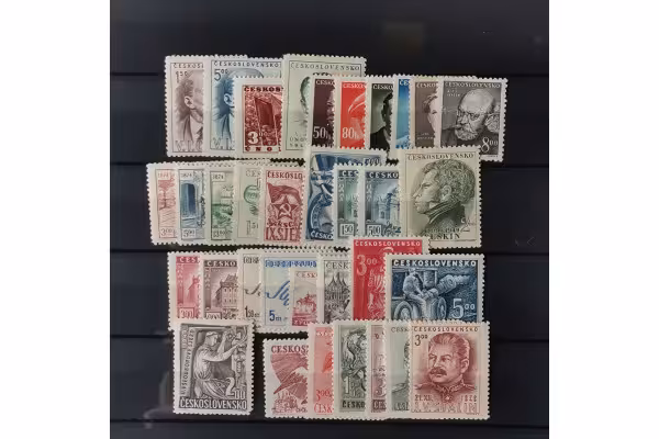 Sestava známek ČSR z roku 1949, lot-7437**