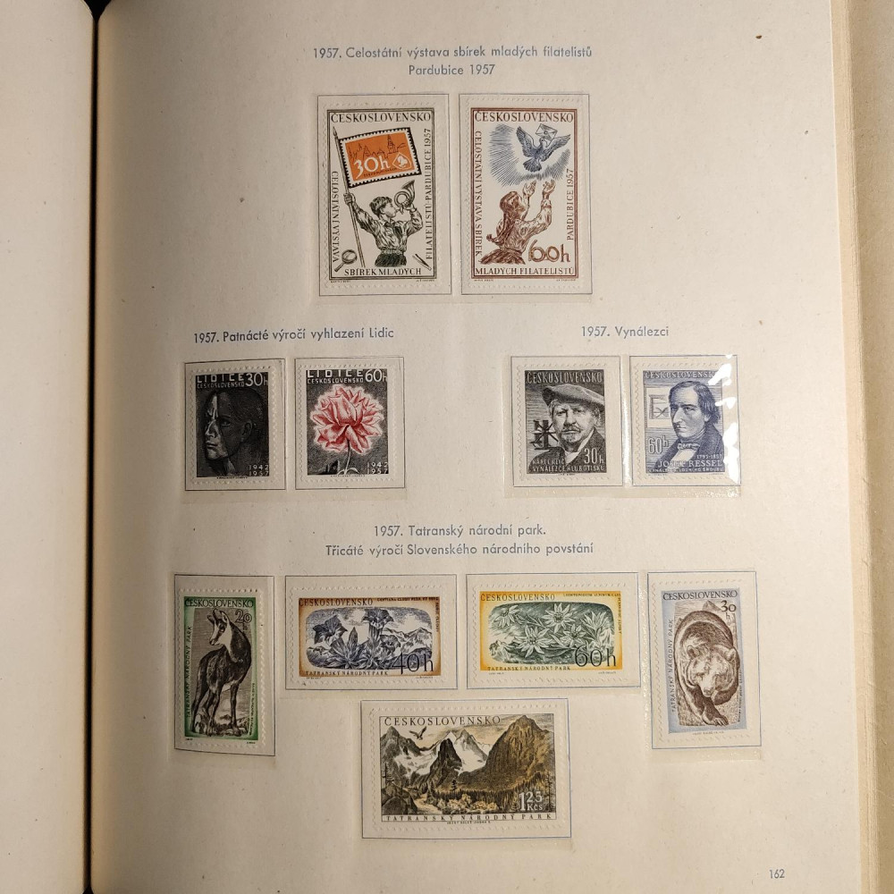 Checoslovaquia Colección de sellos 1955-1962 MNH**/MH*  18