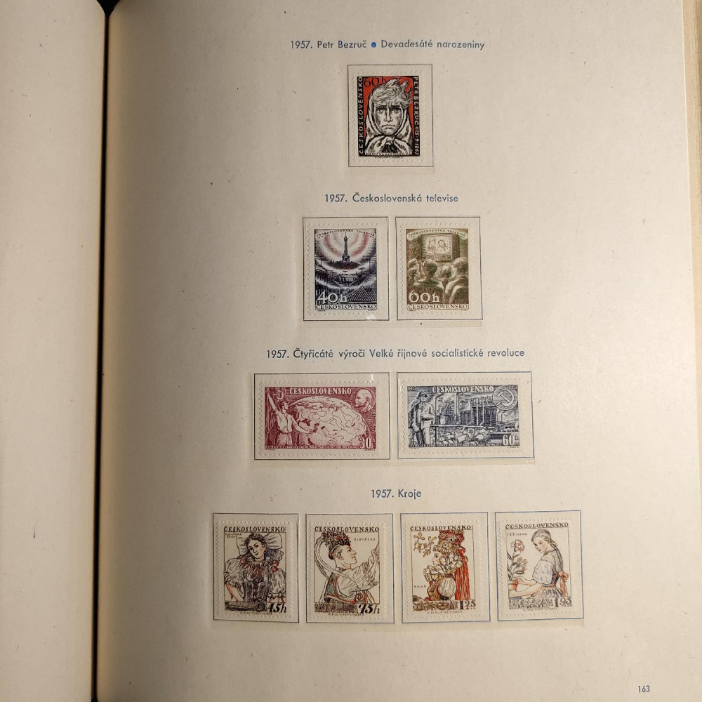 Checoslovaquia Colección de sellos 1955-1962 MNH**/MH*  19