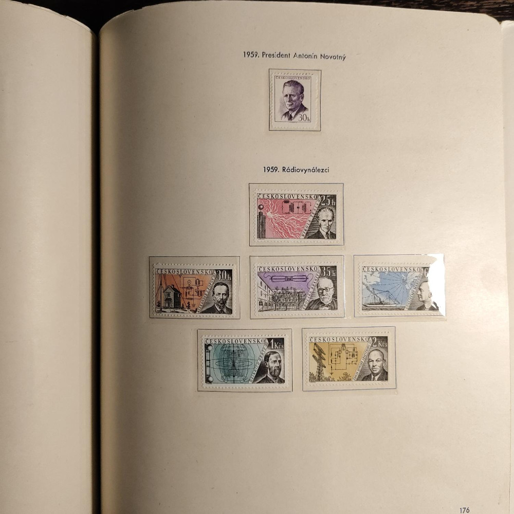 Checoslovaquia Colección de sellos 1955-1962 MNH**/MH*  32