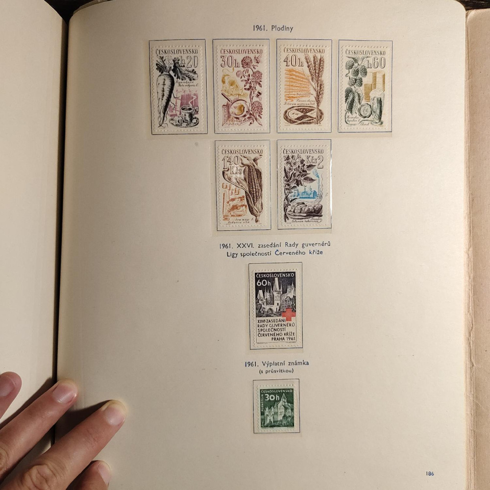Checoslovaquia Colección de sellos 1955-1962 MNH**/MH*  42