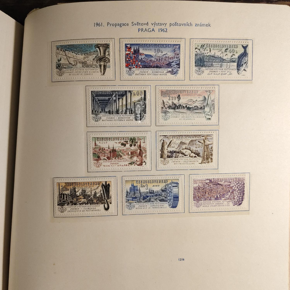 Checoslovaquia Colección de sellos 1955-1962 MNH**/MH*  43