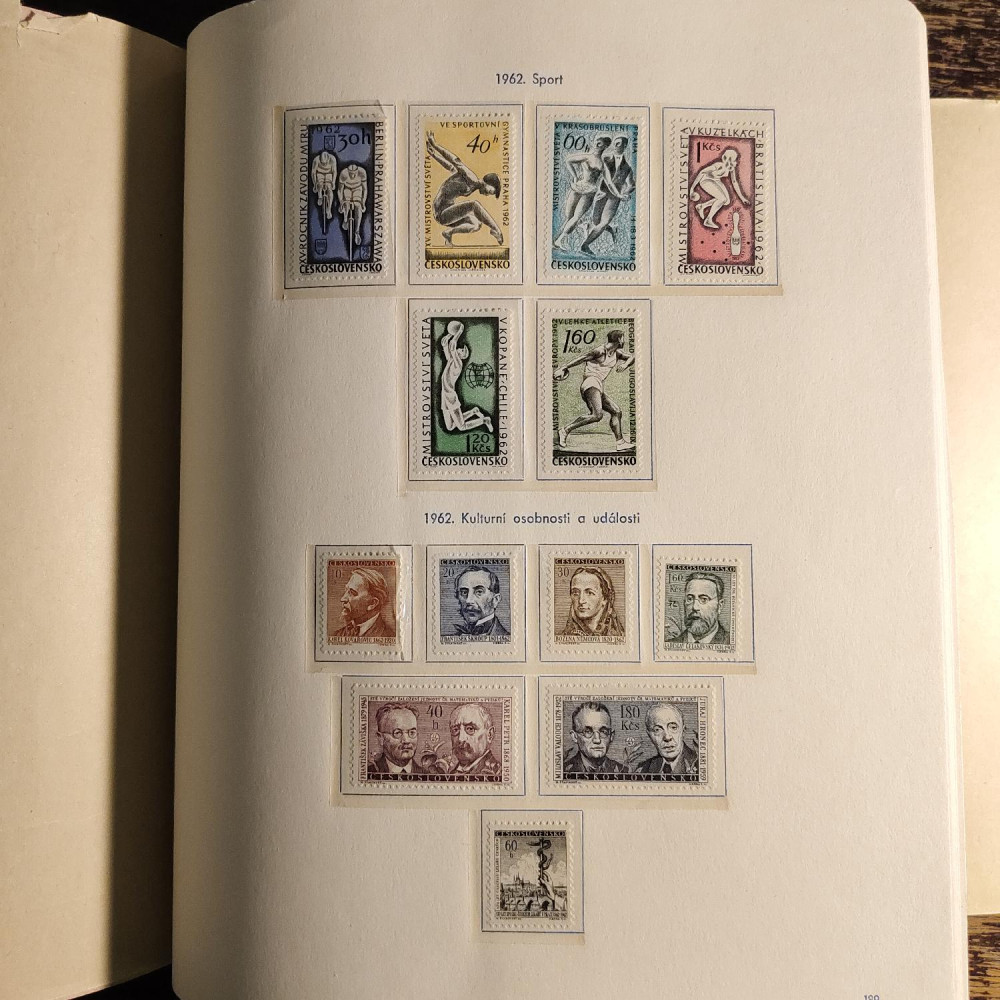 Checoslovaquia Colección de sellos 1955-1962 MNH**/MH*  47