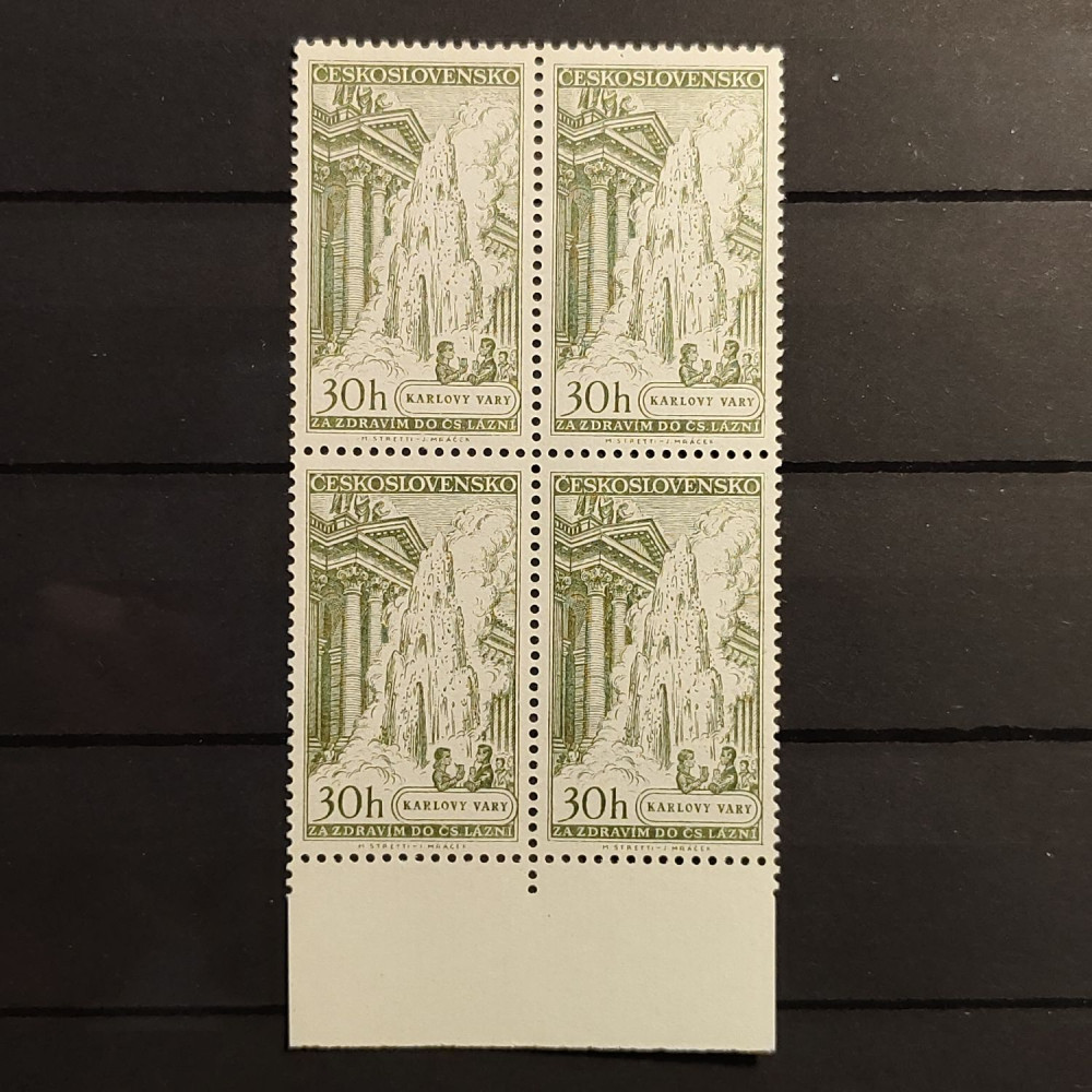 Bloque de cuatro Checoslovaquia, 30h, Mi.958, MNH** 