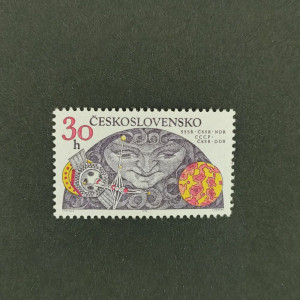 1975 - Výzkum vesmíru