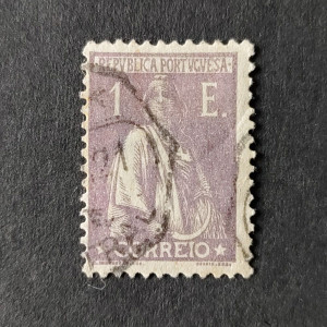 Známka Portugalsko, 1 $, Mi.244C# 