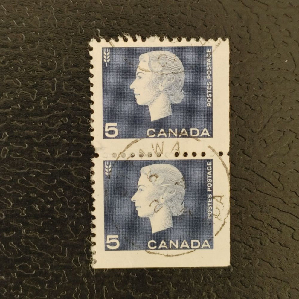 Dvojpáska Kanada, Mi.352Ax (SG 531)# Dvojpáska Kanada, Mi.352Ax (SG 531)#