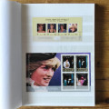 Álbum, Coleção, USADO, Princesa Diana e a família real album-32276 1