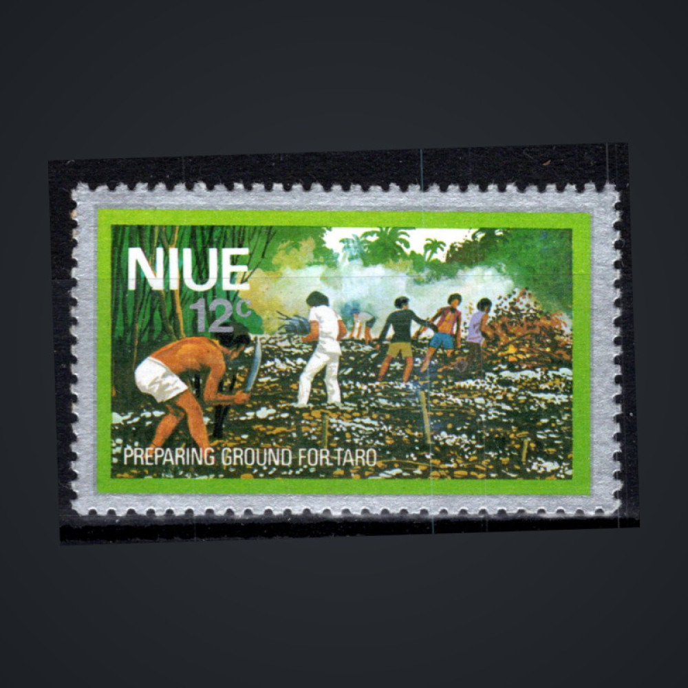 Známka Niue, SG249 (Mi. 208)*, 12 c