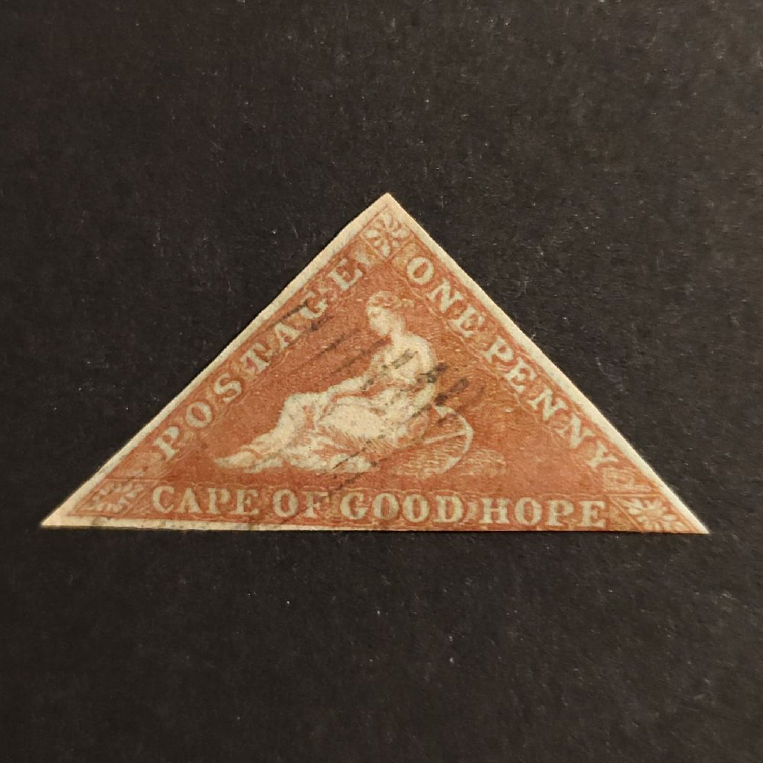 Kapský trojúhelník 1d na sytě zamodralém papíře, SG 1 (1853), razítkovaná – Znamky.cz